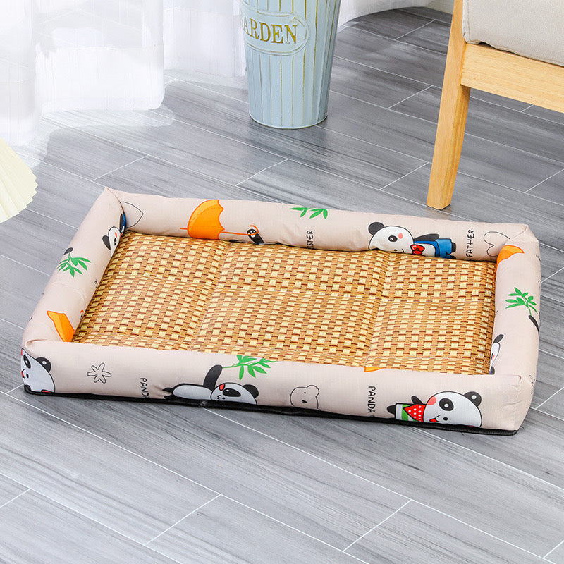 Pet mat with rattan material