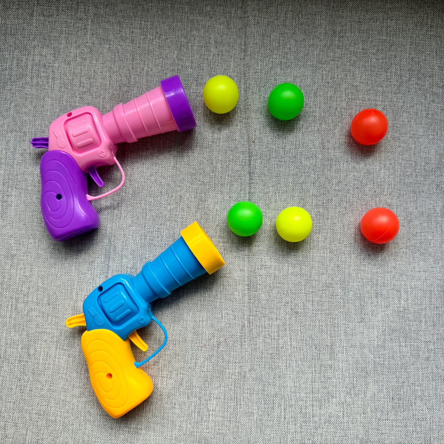 Cat toy gun