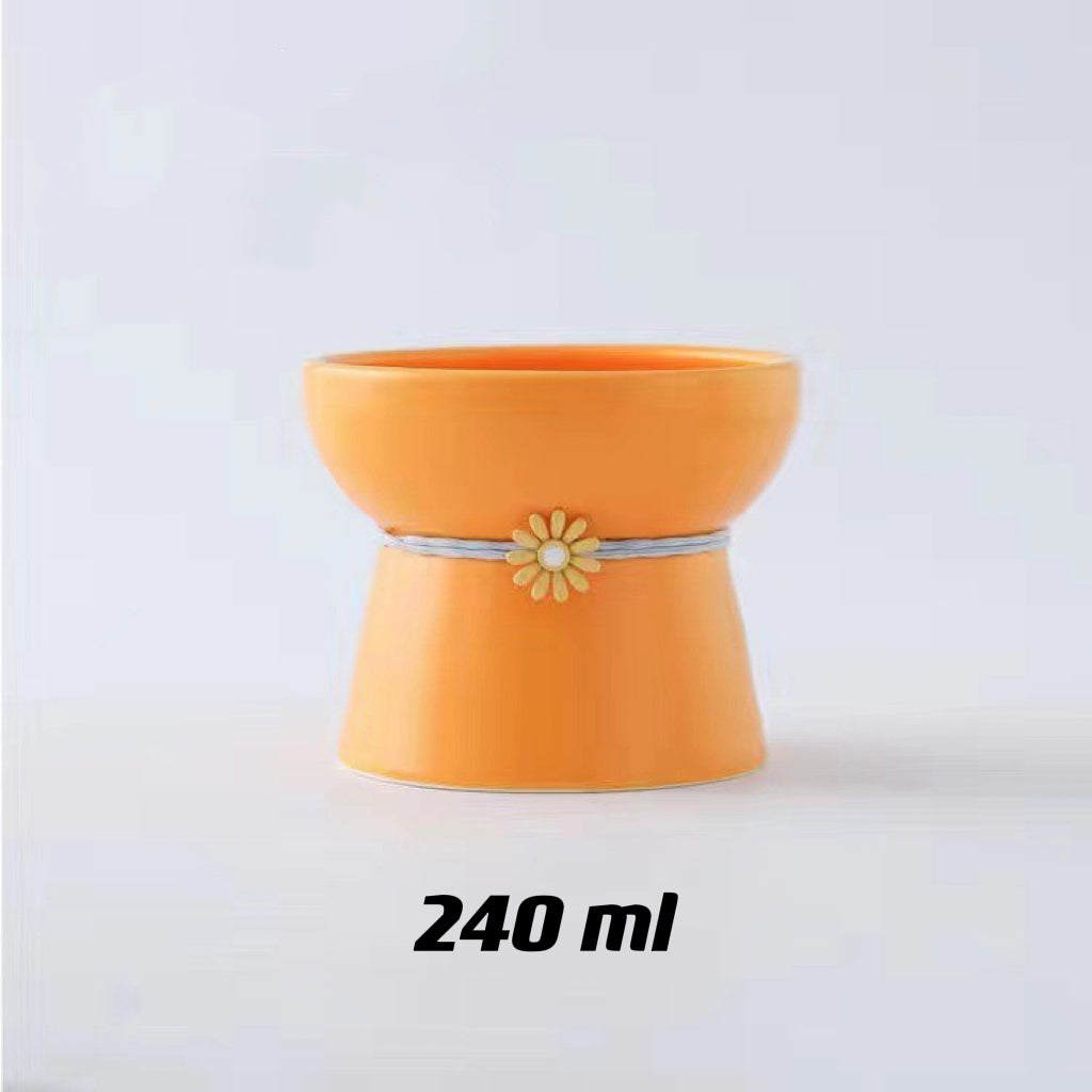 وعاء سيراميك للقطط